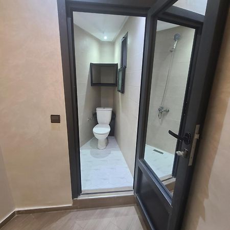 Elhoceima Vip Appartement Al-Ḥoseyma Esterno foto